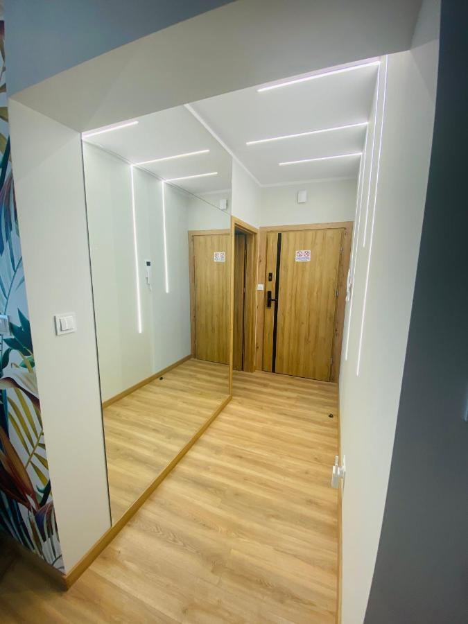 Biale Nad Jeziorem Bialym Apartment *