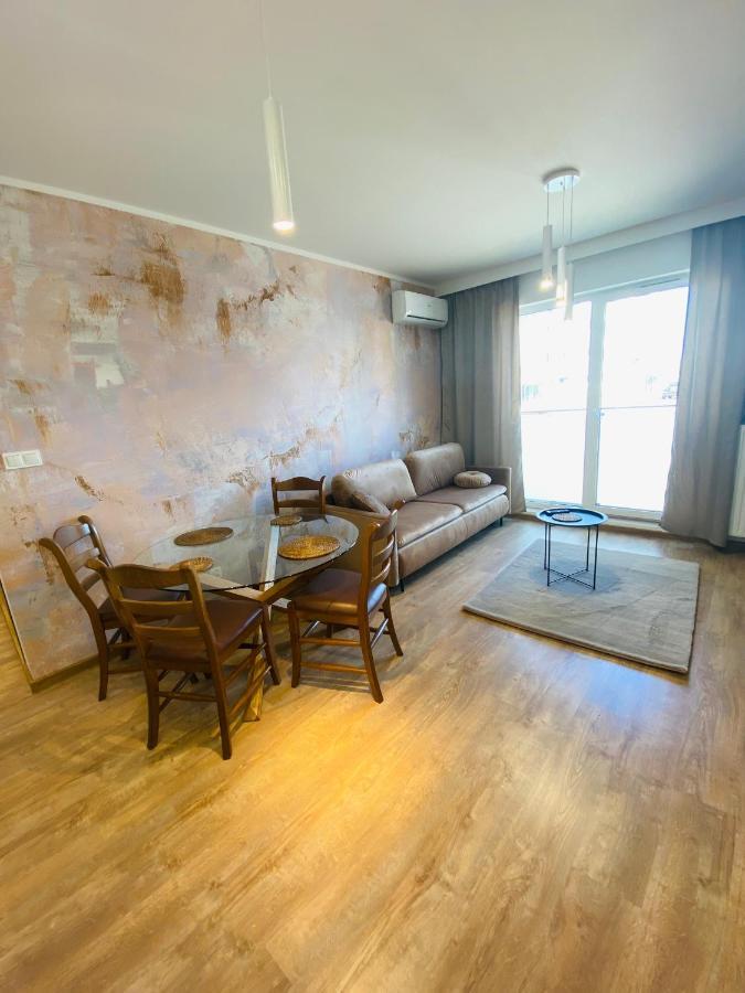 Biale Nad Jeziorem Bialym Apartment